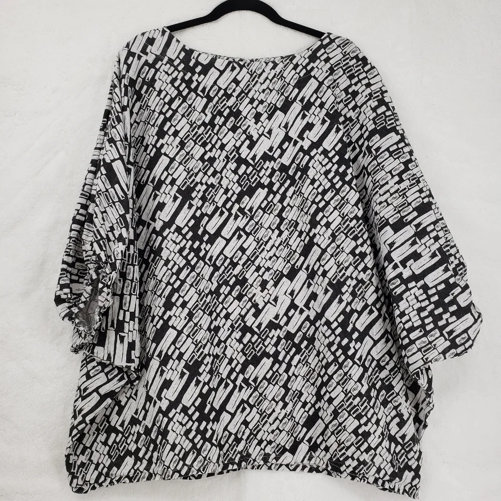 Bryn Walker linen top Women Oversized Med black and white 100% linen lagenlook - Picture 1 of 9